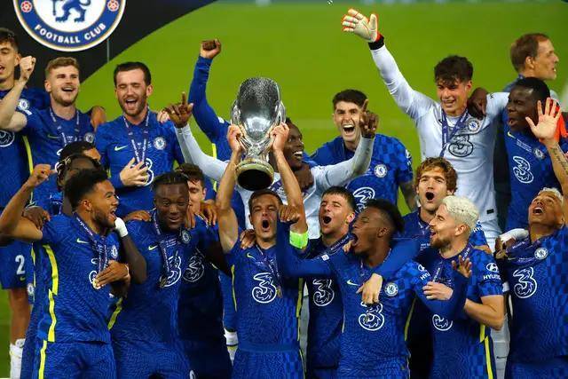 亚运会-中国三人女篮决赛力克蒙古队 勇夺金牌